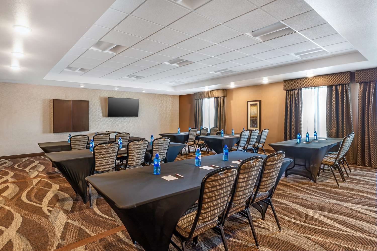 Best Western Plus Casper Inn & Suites 26/33