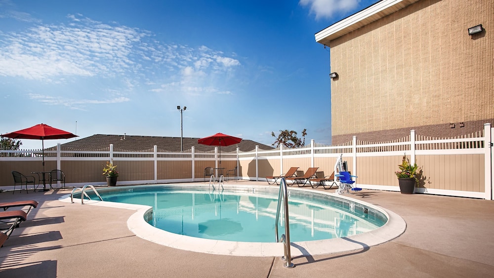 Best Western Ashbury Inn 1/27