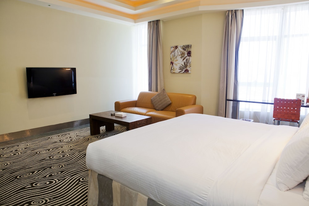 Al Raya Suites Hotel 6/26