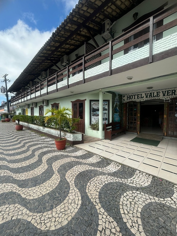 Hotel Vale Verde 39/50