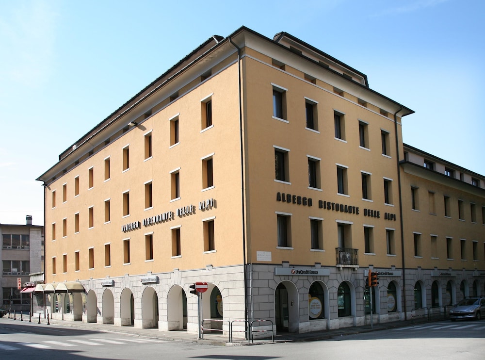 Albergo Delle Alpi 53/54