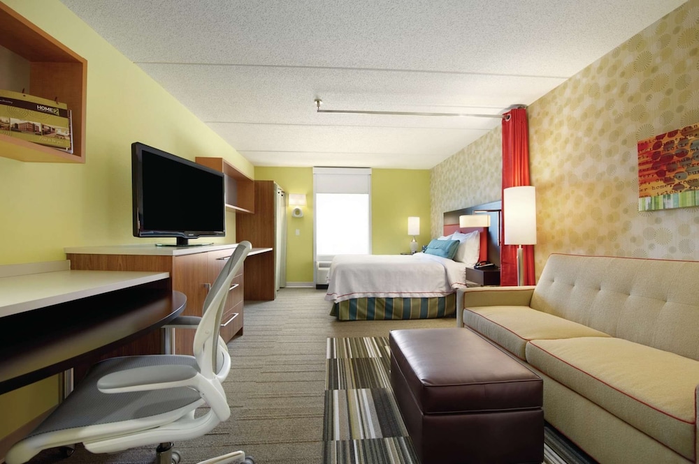 Home2 Suites By Hilton Clarksville/Ft. Campbell 32/48