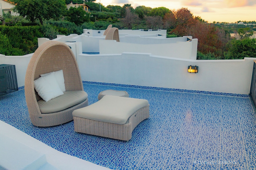 Baia Delphis Resort 39/59
