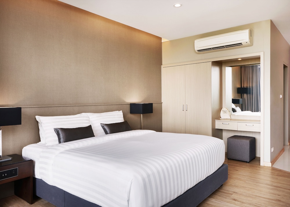 Altera Hotel And Residence Pattaya 18/62