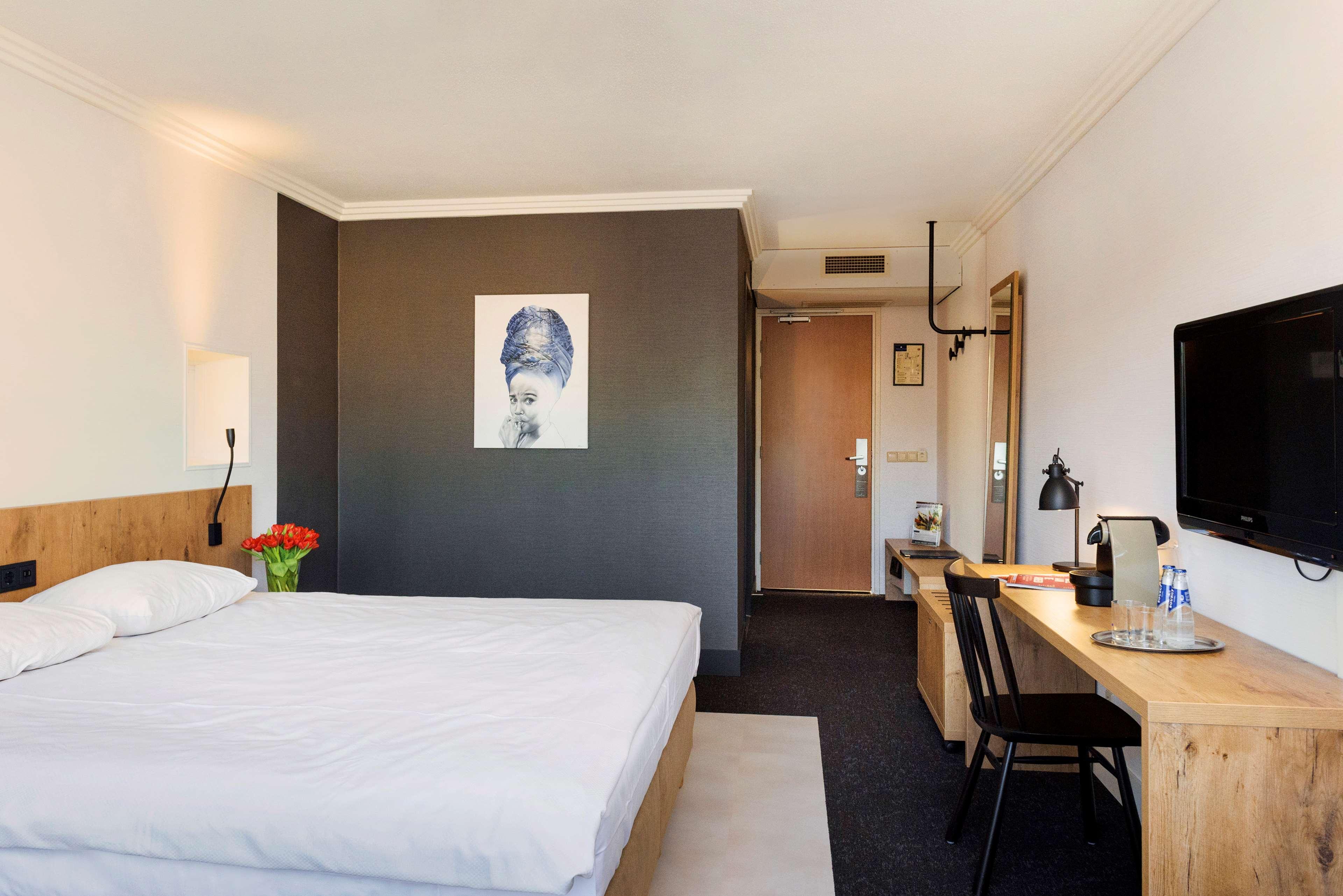 Superior, King Bed