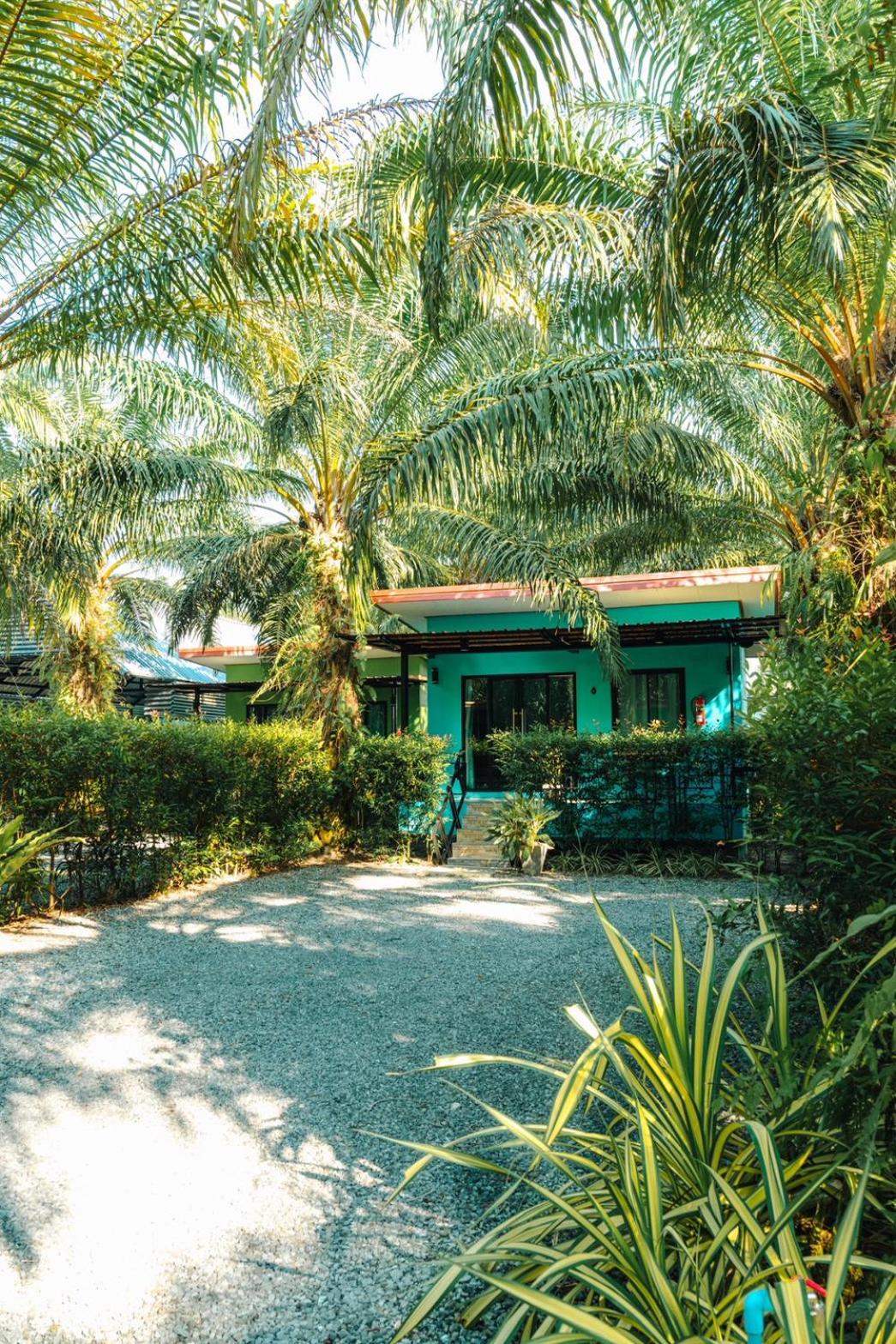 Farinda Resort 39/47