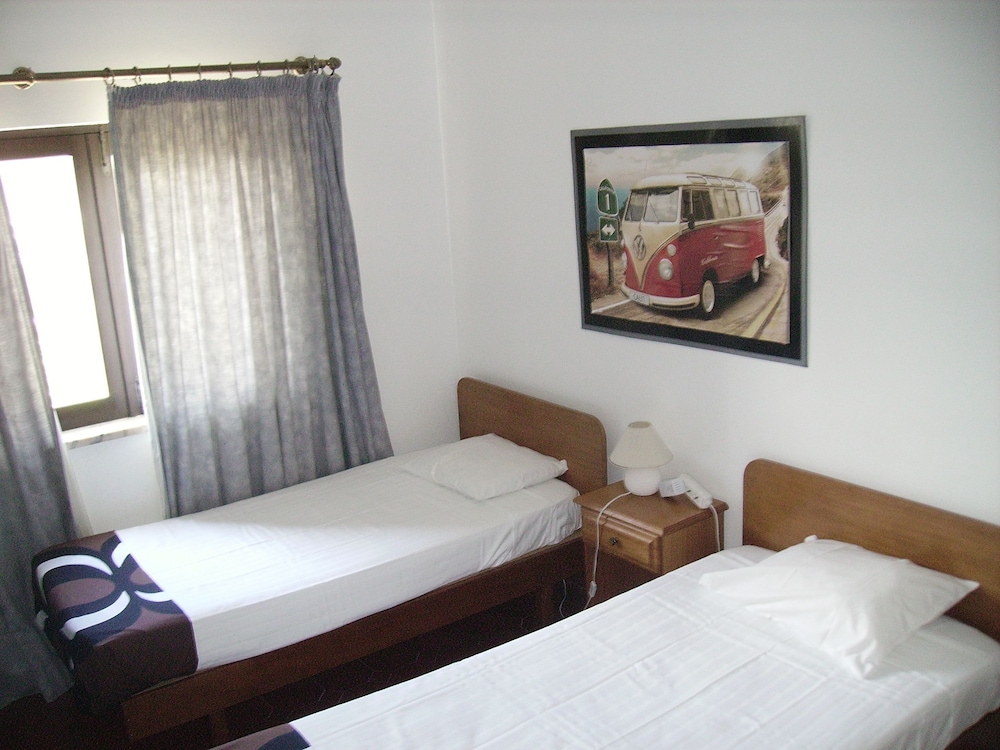 Ocean View Lagos 10/72