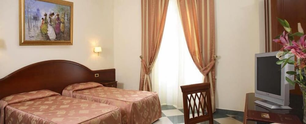 Hotel Contilia 29/66