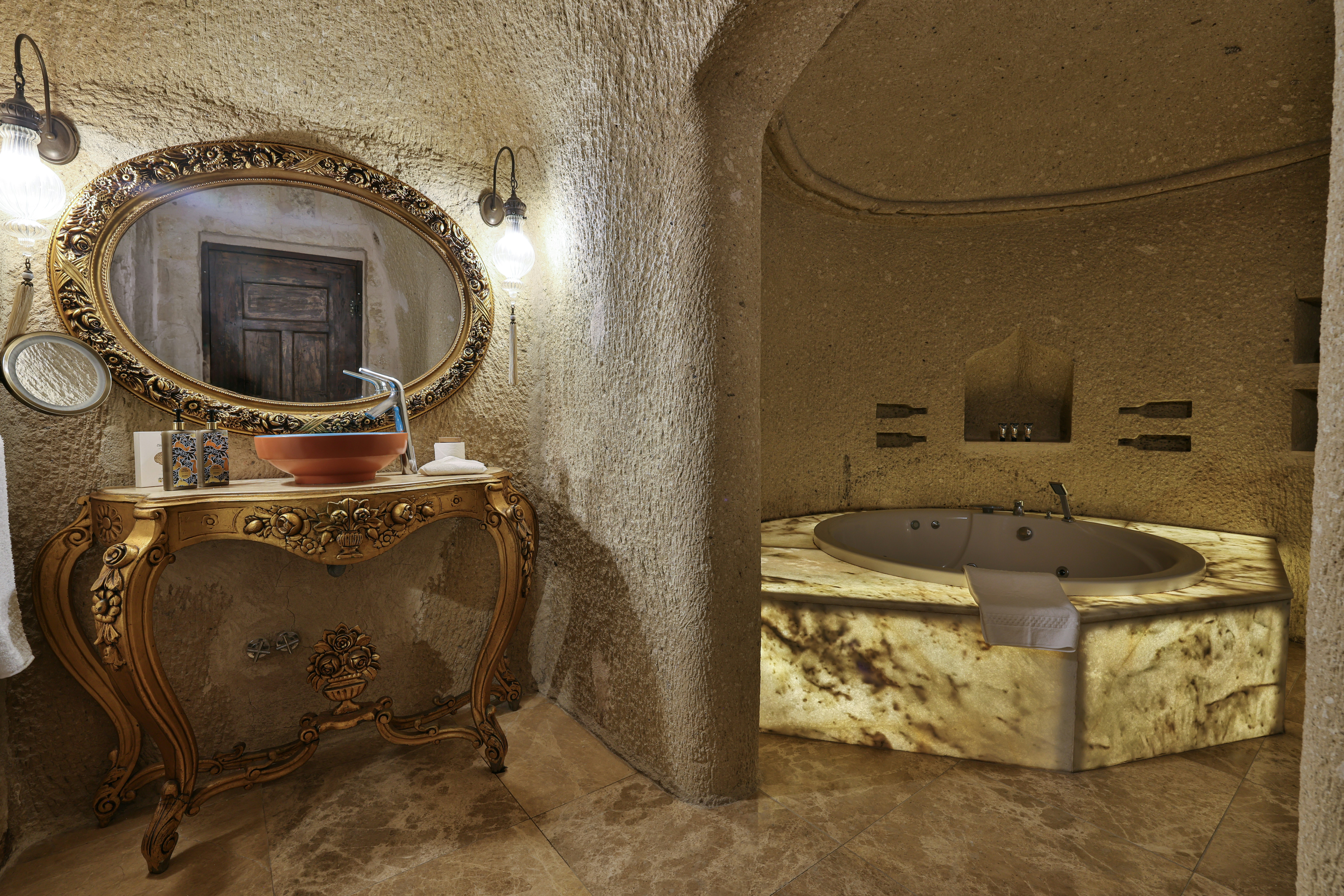 Elika Cave Suites Cappadocia, Curio Collection by Hilton 23/80