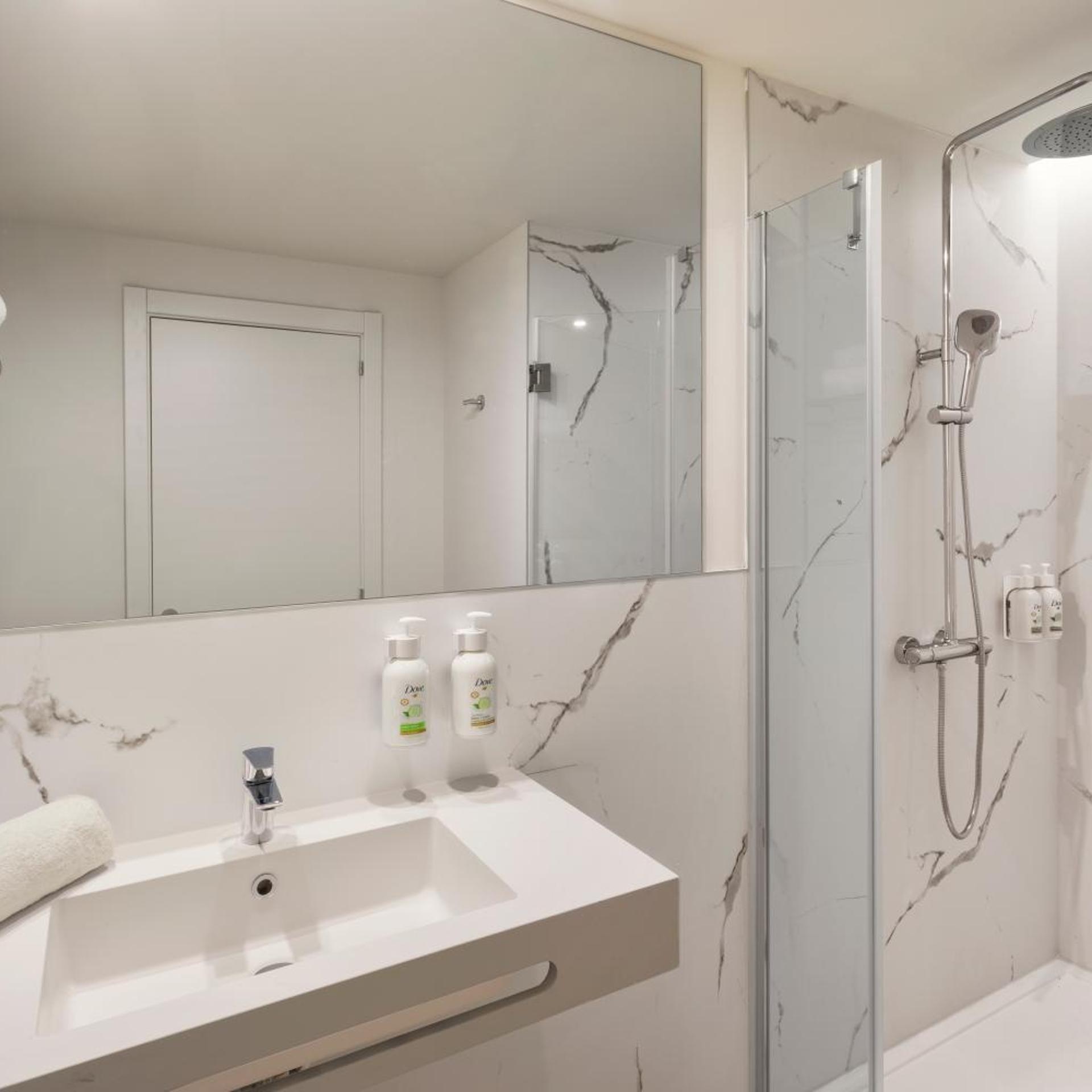 B&B HOTEL Madrid Vallecas La Gavia 32/33