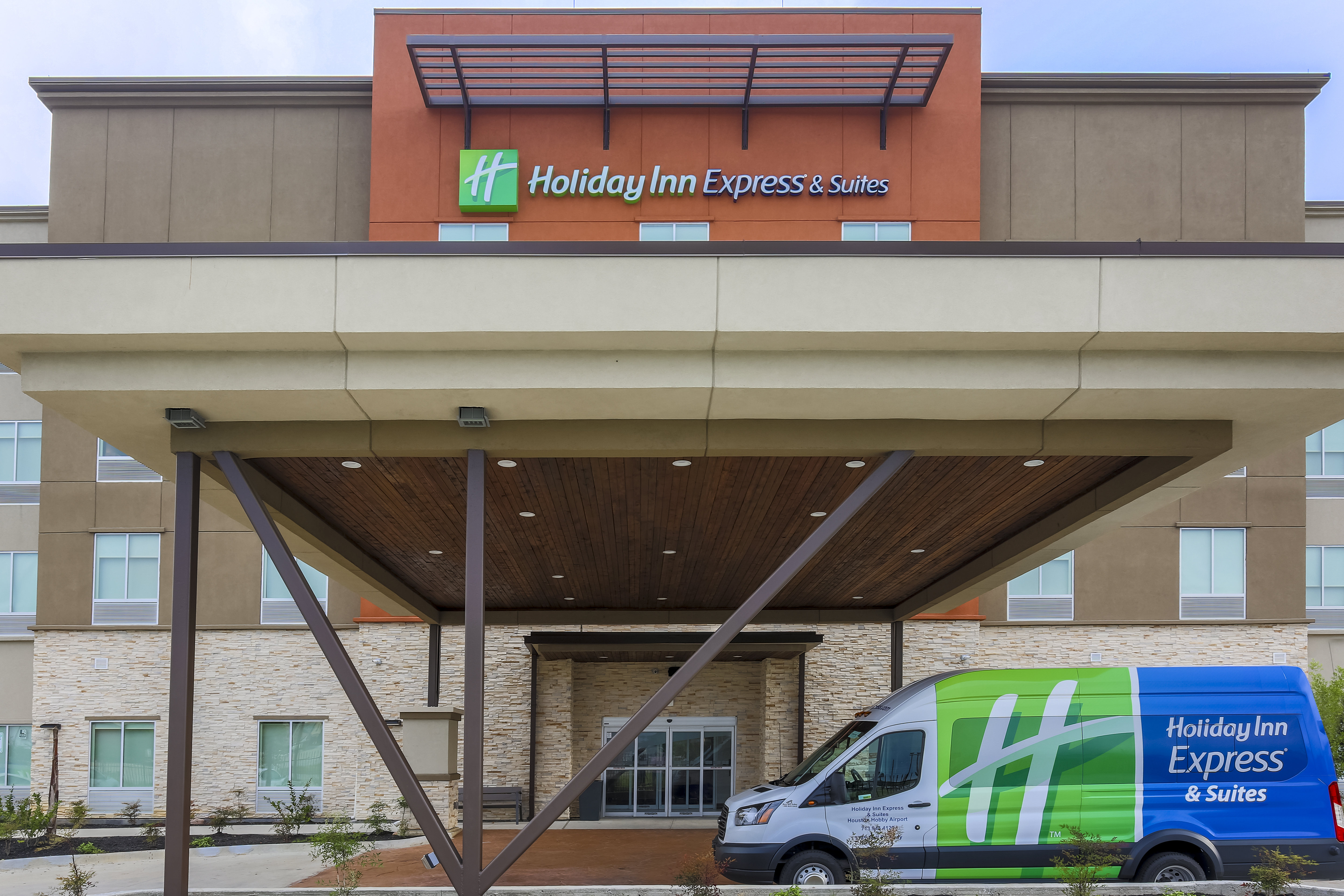 Holiday Inn Express Suites Houston Se Airport Area 2/71