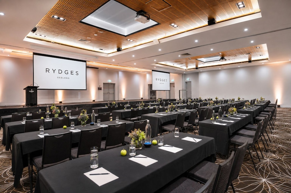 Rydges Geelong 58/66