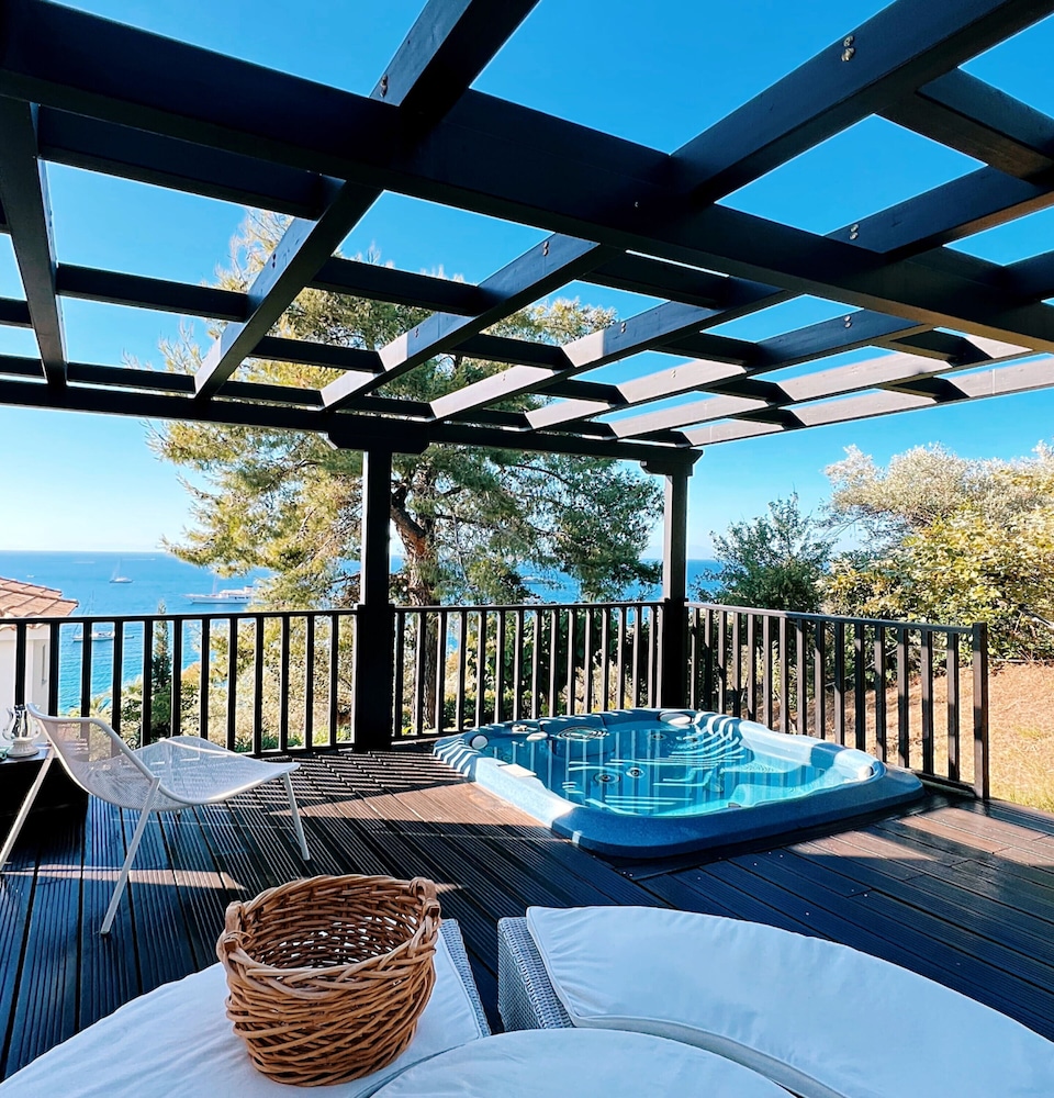 Aegean Suites - Adults Only 3/57