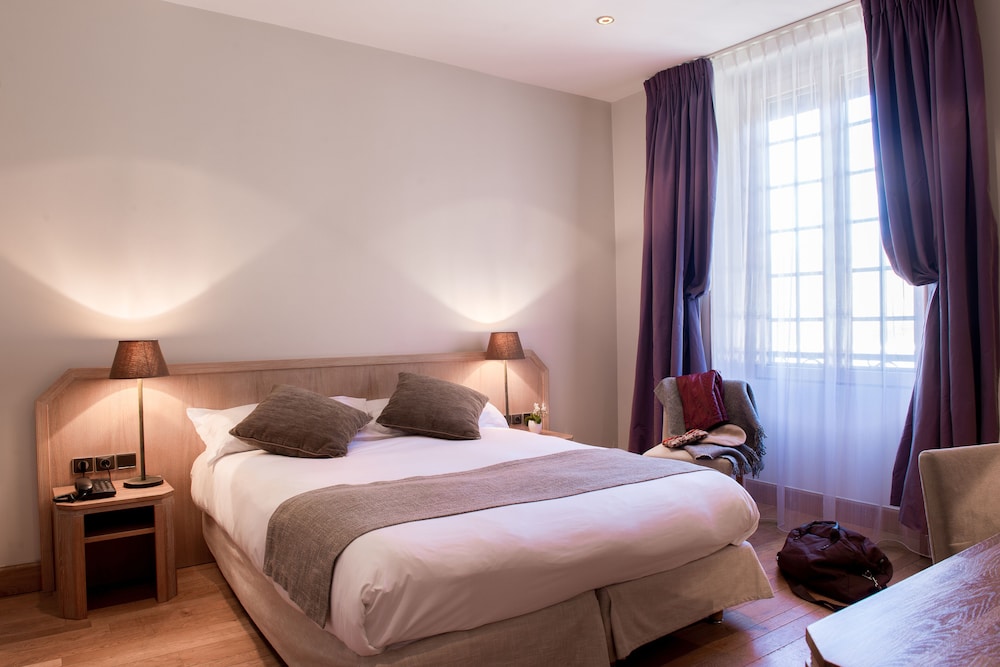 Relais Du Silence Le Grand Hotel D Uriage 11/36