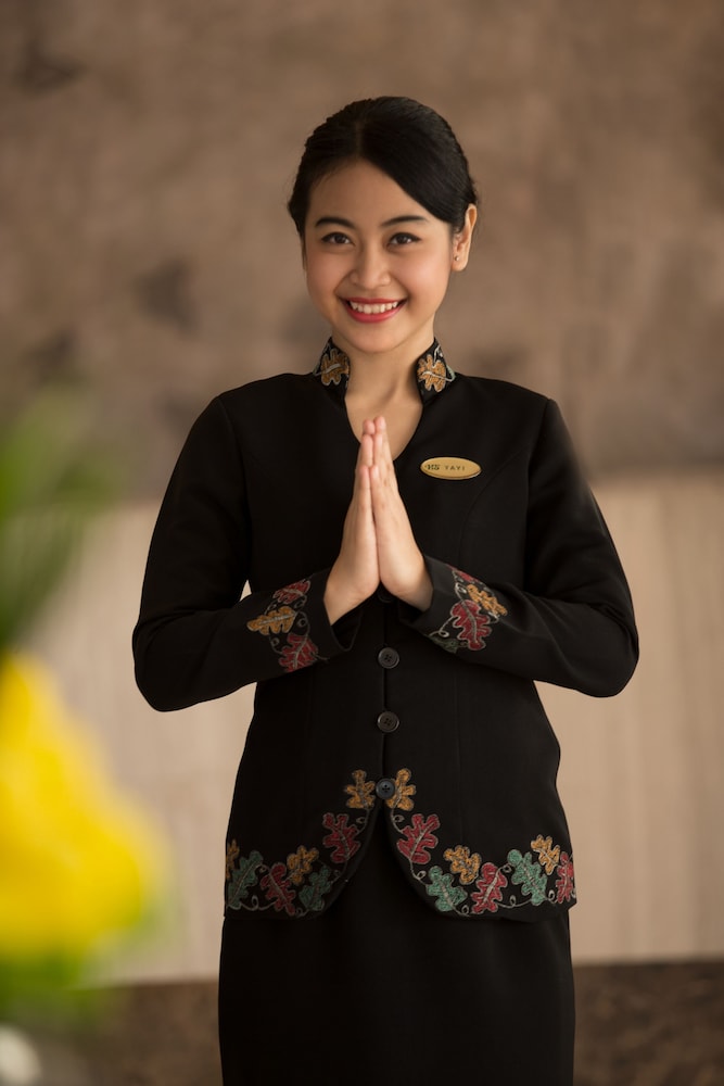 Santika Premiere Kota Harapan Indah 17/29