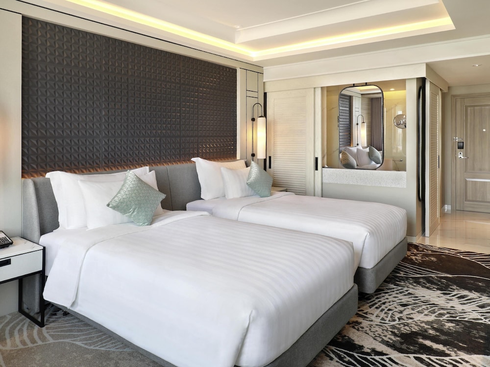 Movenpick Surabaya City 22/68