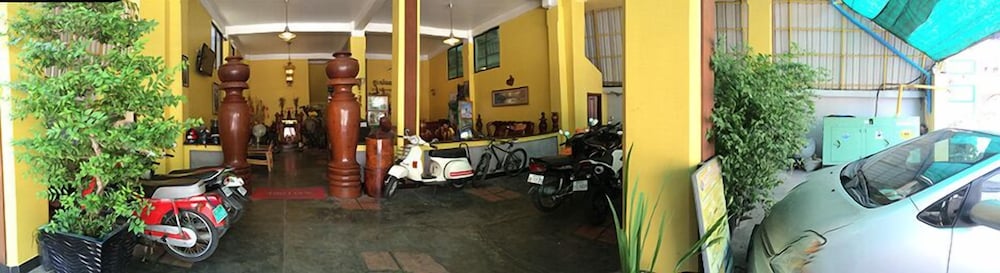 Star Wood Inn 40/40