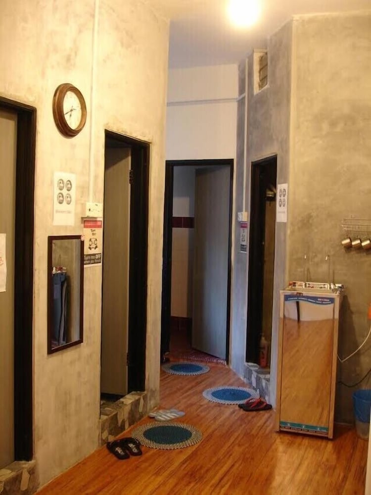 The Bodhi Lodge - Hostel 2/19