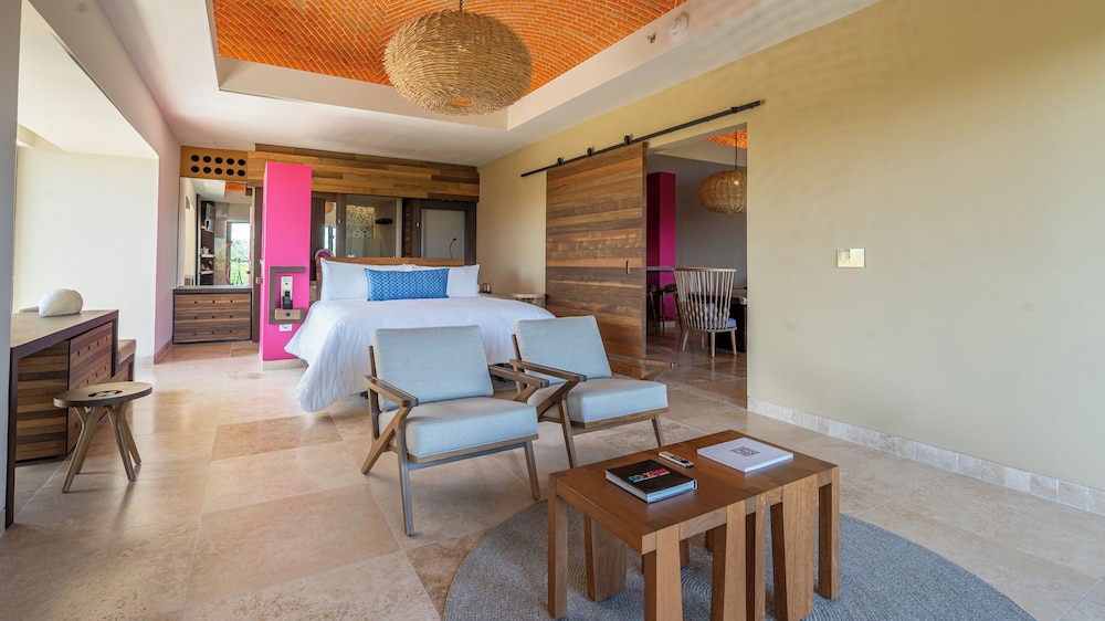 Hotel Xcaret Mexico 8/48