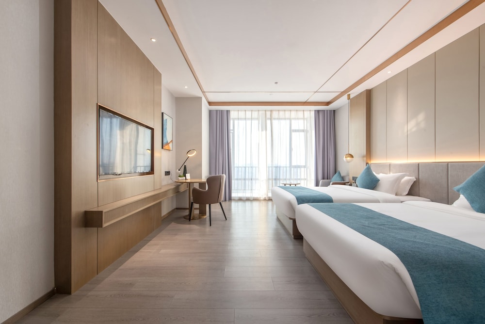 Poltton International Apartment (Guangzhou Panyu Government Affairs Center) 18/47