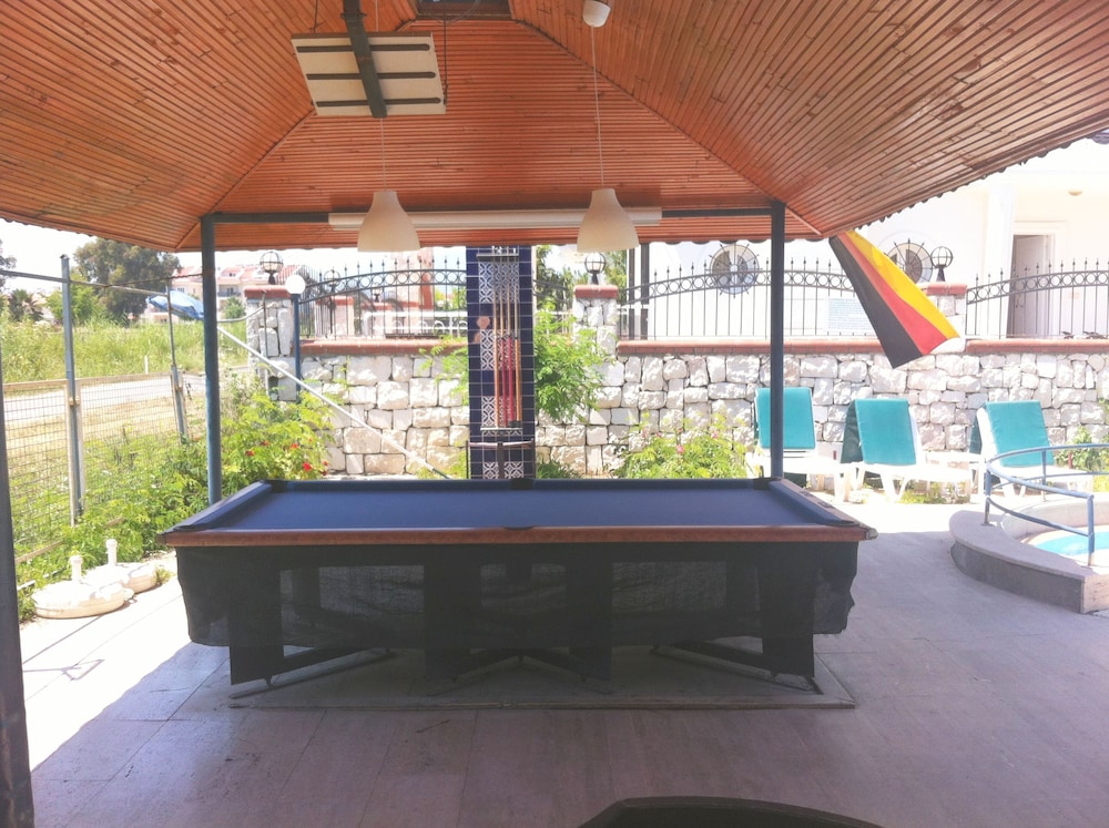 Bezay Hotel 14/31