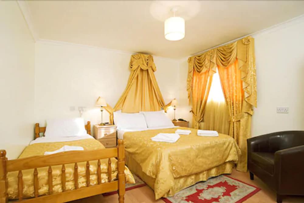 Acorn Guest House 33/51