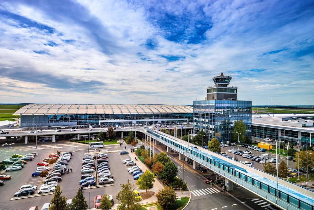Courtyard By Marriott Prague Airport 5/59