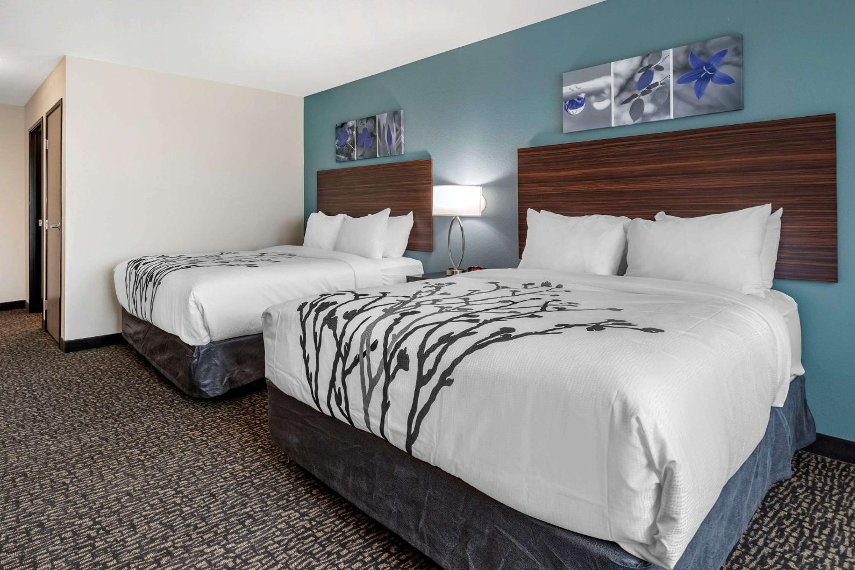 ROOM, 2 QUEEN BEDS