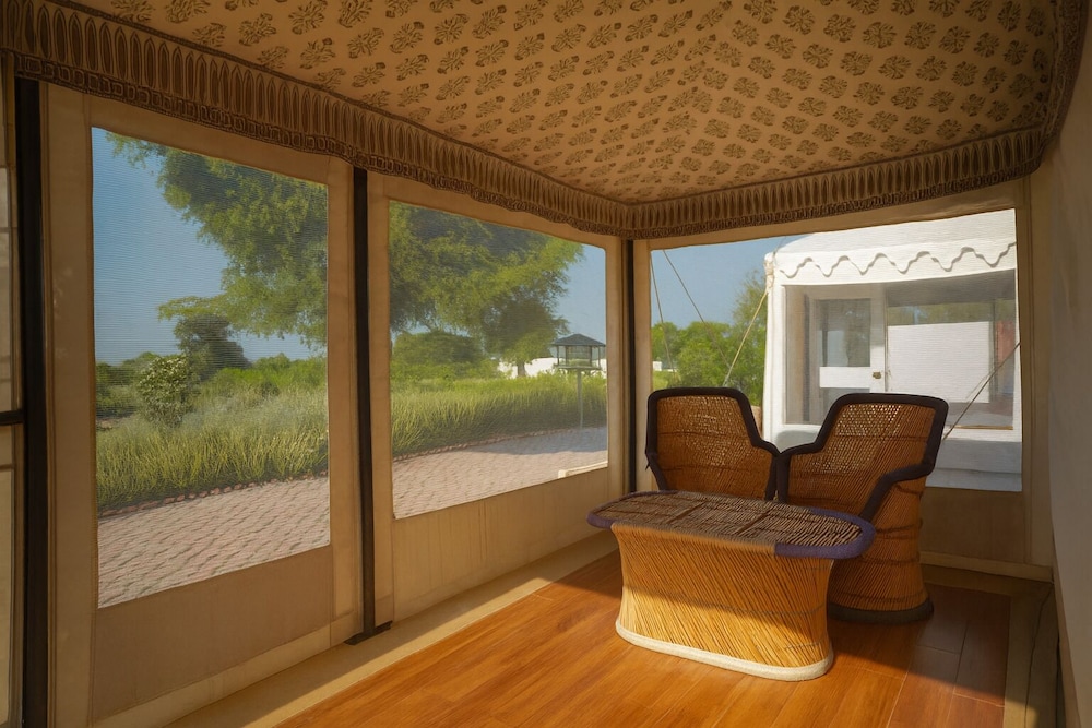 Desert Springs Resort 33/50