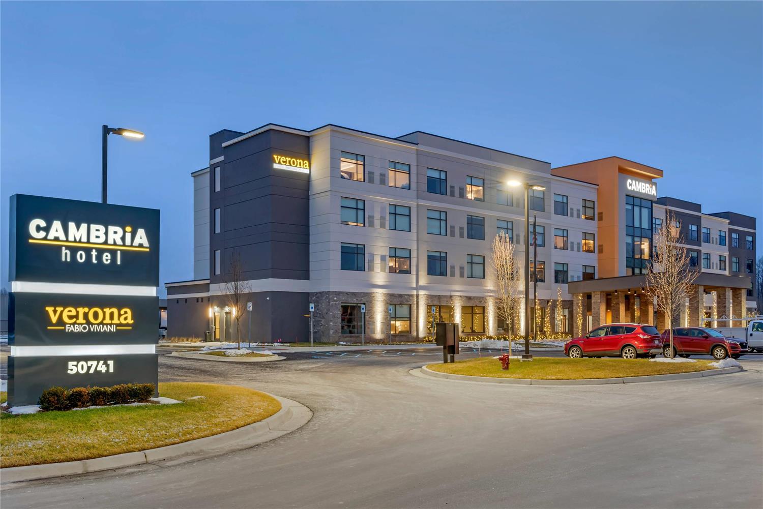 Cambria Hotel Shelby Township - Detroit Utica 27/28