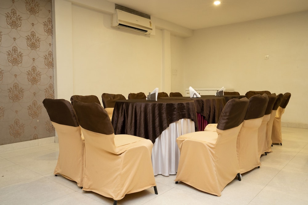 Hotel Samrat 41/45