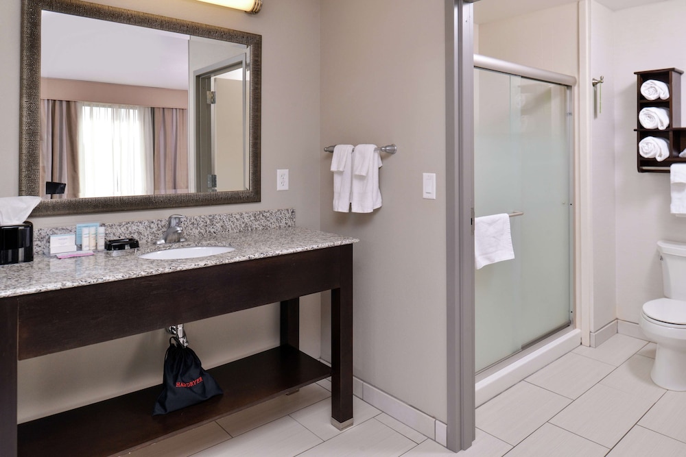 Hampton Inn Middletown OH 10/48