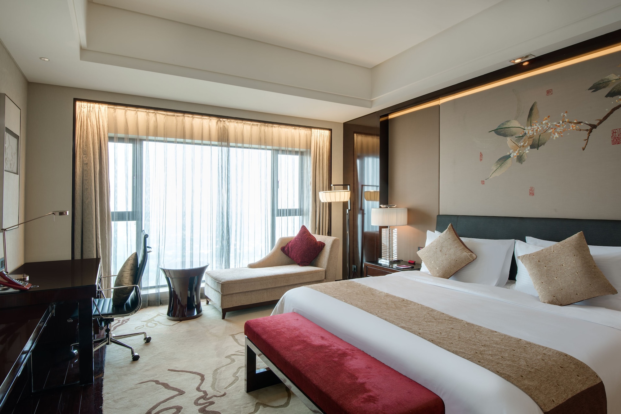1 Bedroom, Suite, King Bed, Living and Dining Areas