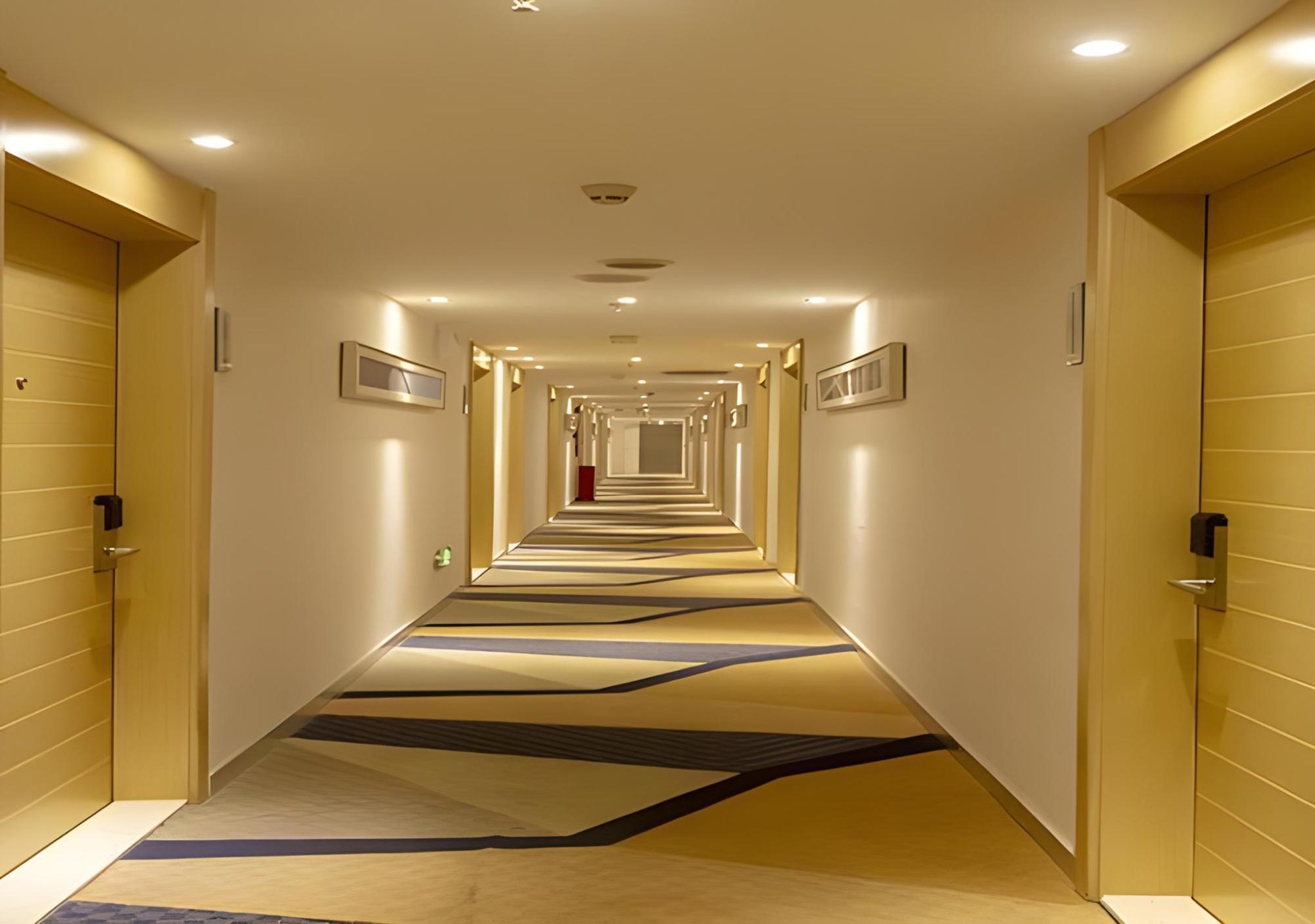 City Comfort Inn(Guangzhou Chenjiaci Metro Station) 40/58