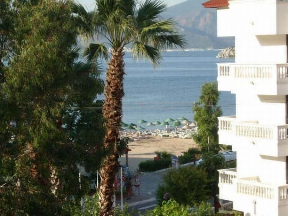 Portofino Hotel 40/50