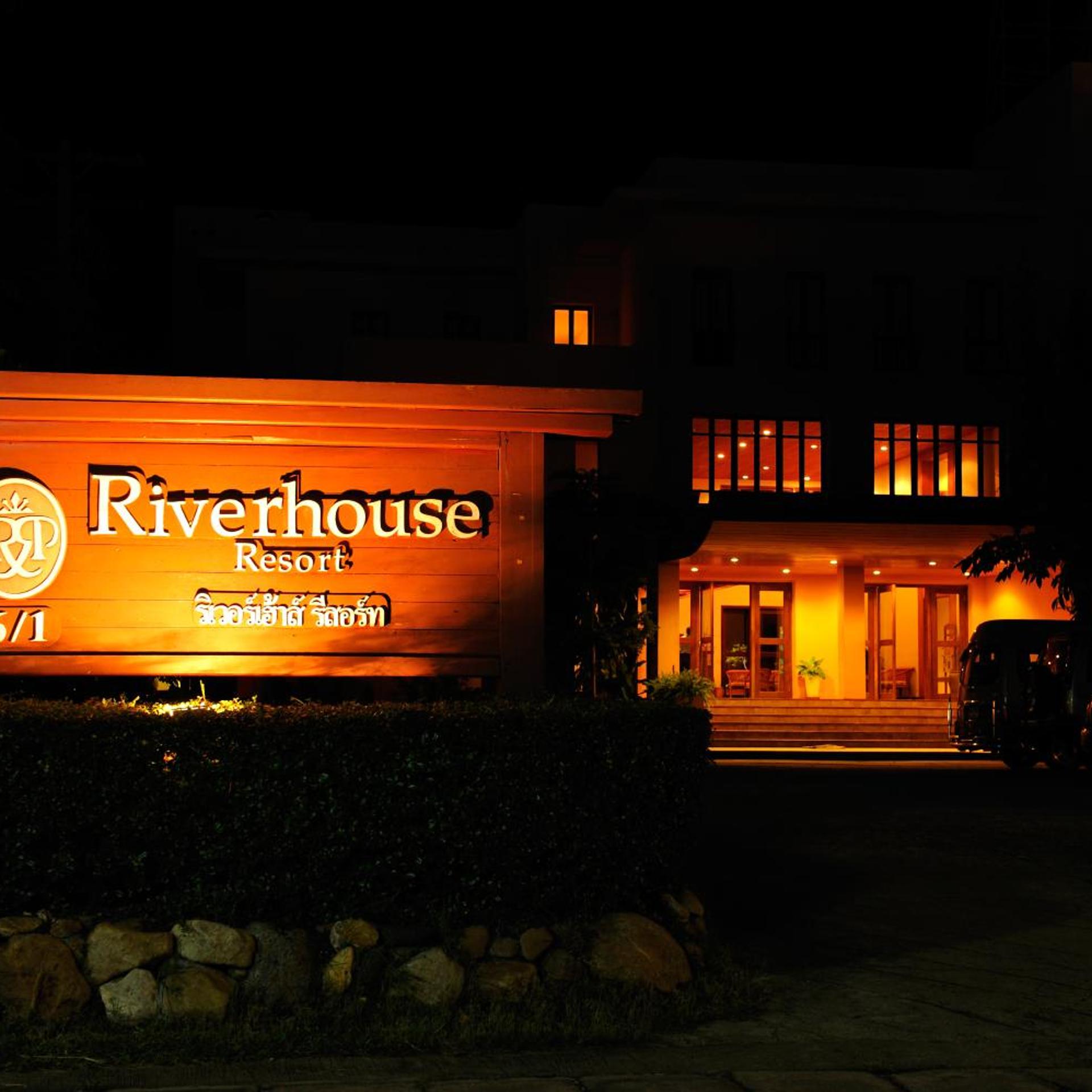 RIVERHOUSE RESORT 2/78