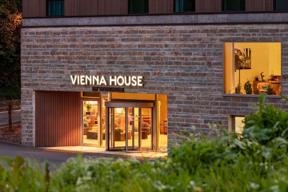 Vienna House MQ Kronberg 1/43
