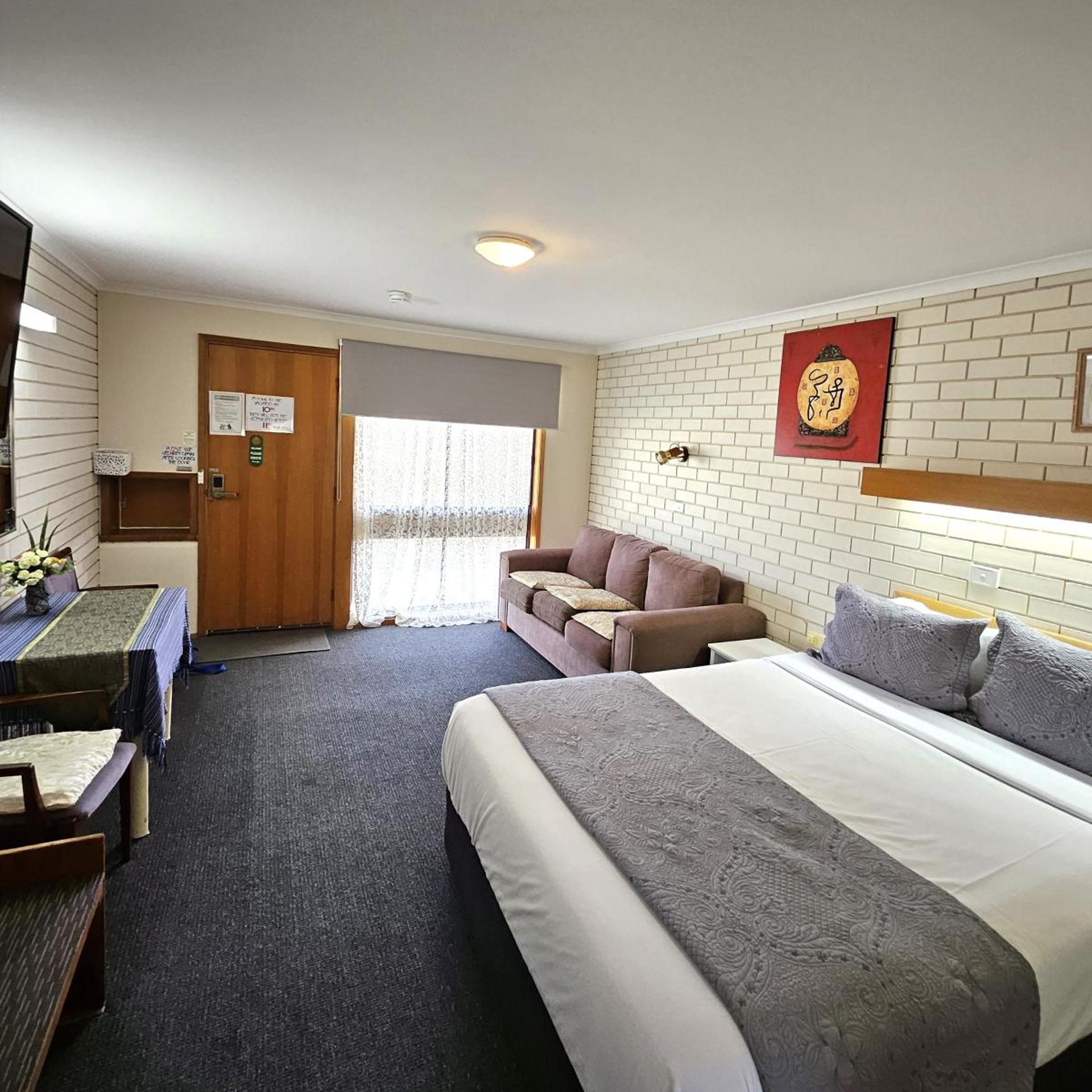 Alfred Motor Inn 13/34