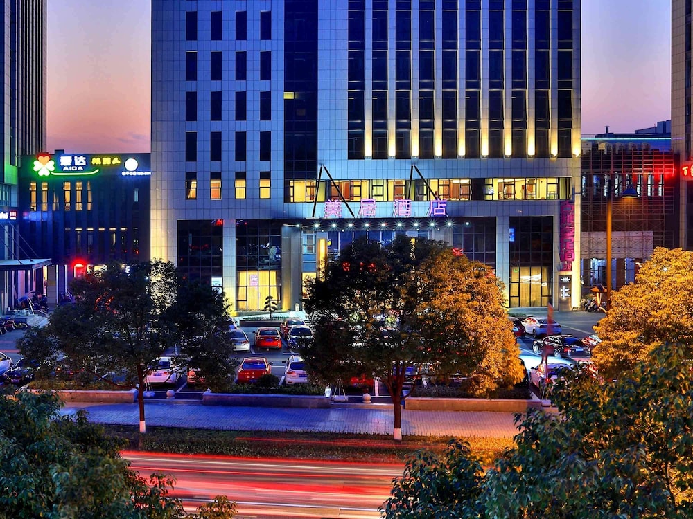 Mercure Hangzhou Linping 38/67
