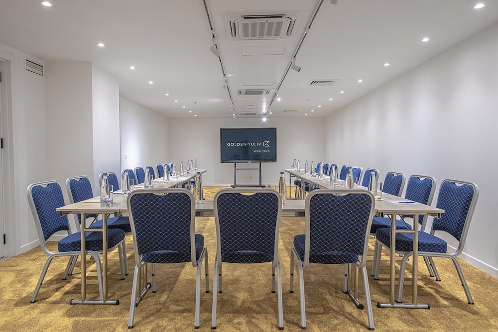 Golden Tulip Design Tbilisi 47/55