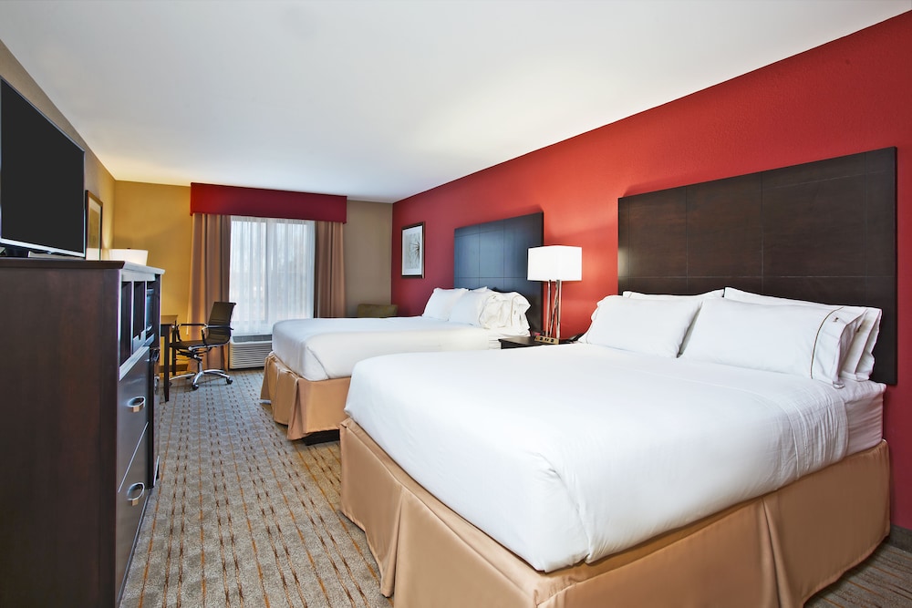Holiday Inn Express Suites Springfield Dayton Area 12/45