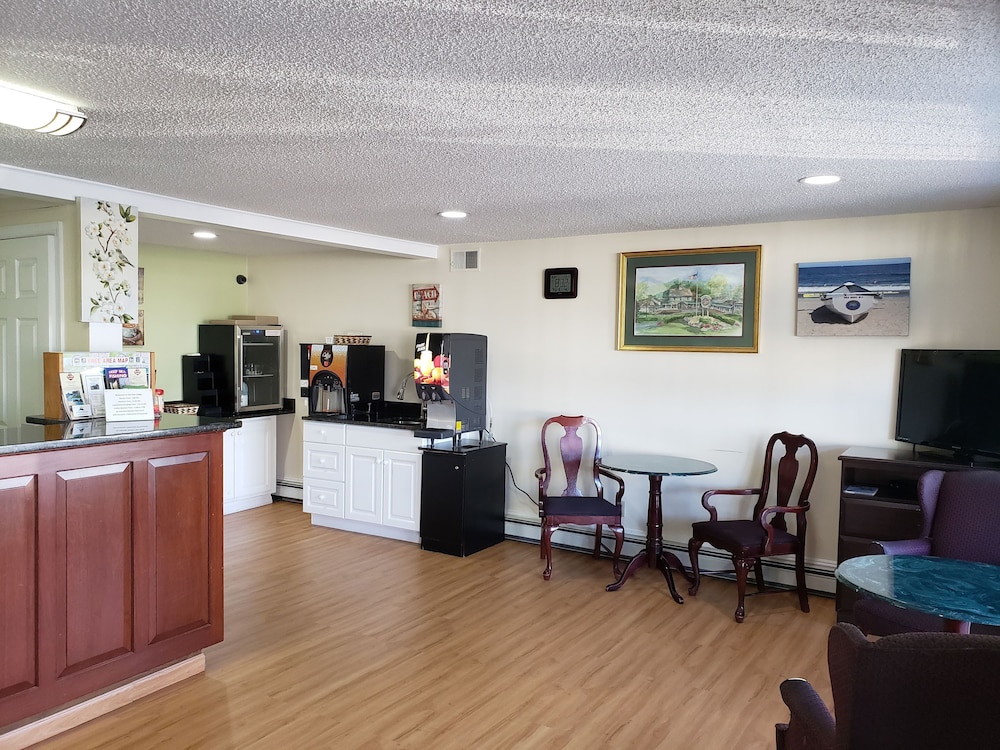 Sea Girt Lodge 57/72
