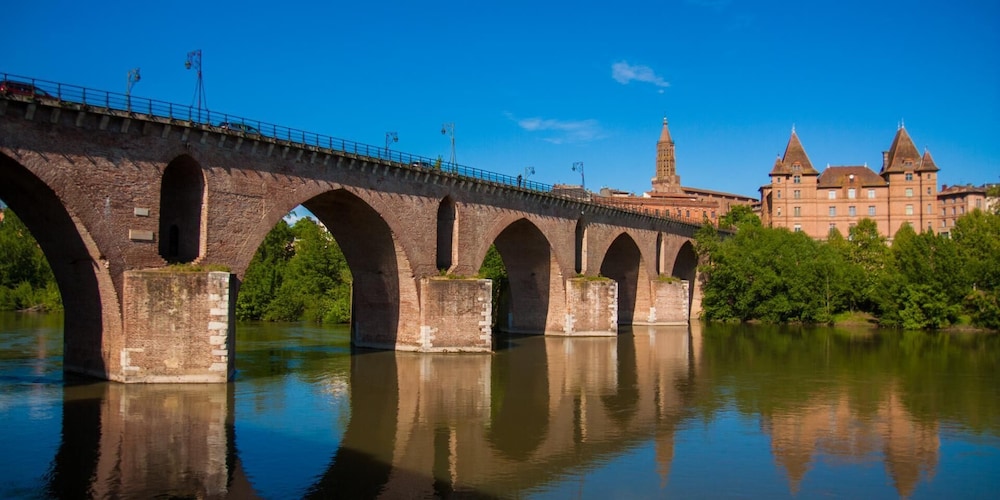 Deltour Hotel Montauban City 46/50