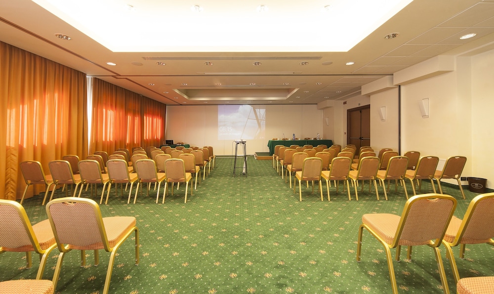NilHotel 38/50