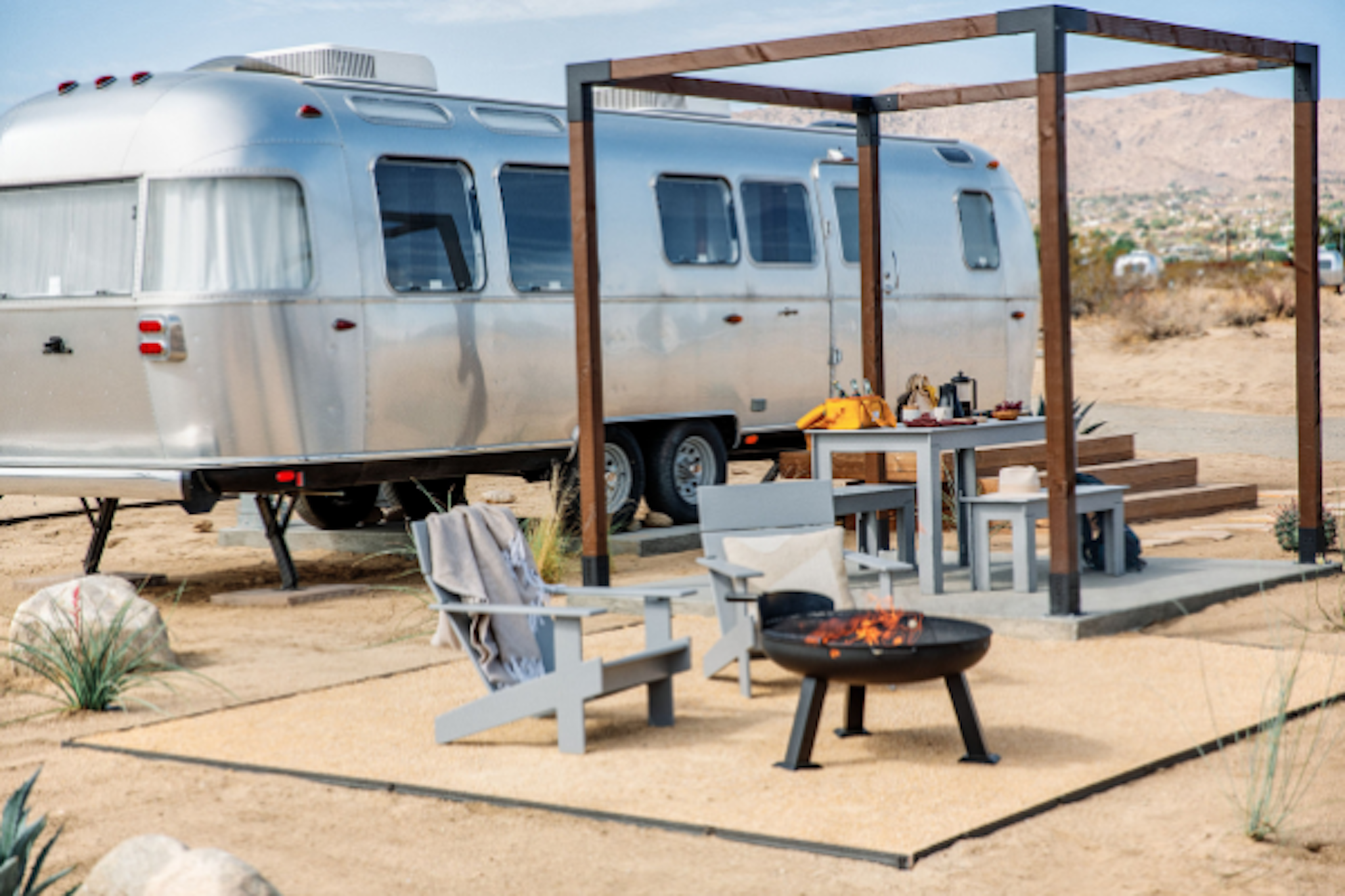 AutoCamp Joshua Tree 16/42