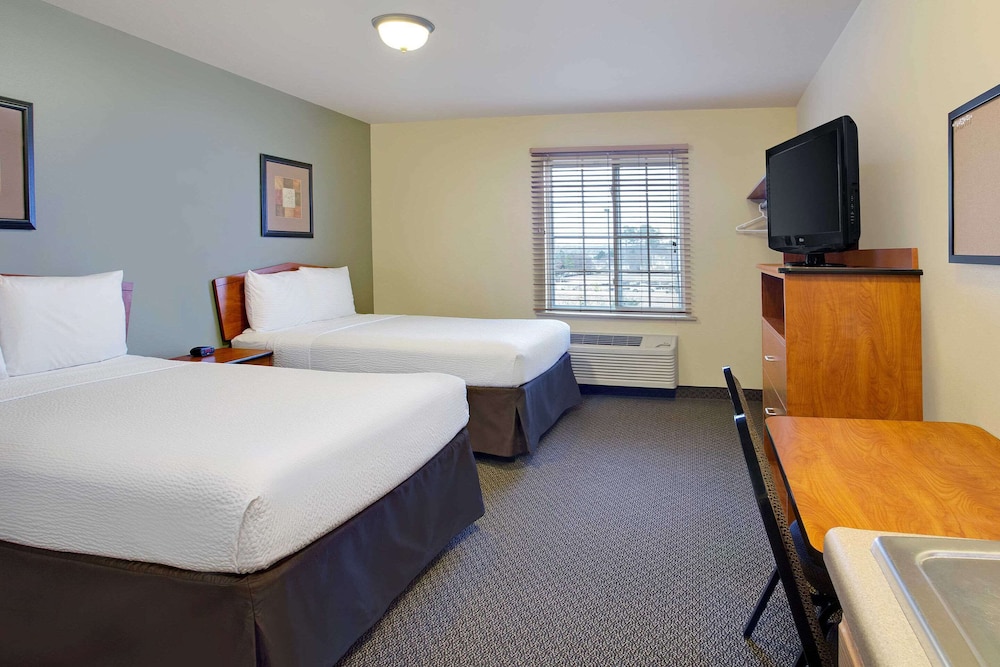 SUITE, 2 QUEEN BEDS