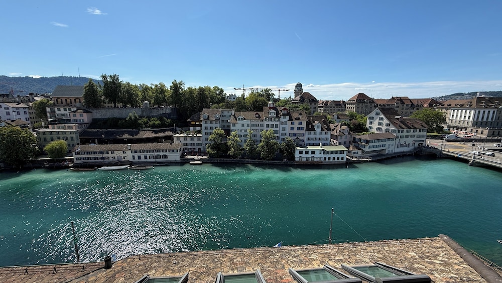 Airhome Limmatquai River View Apartment 29/38