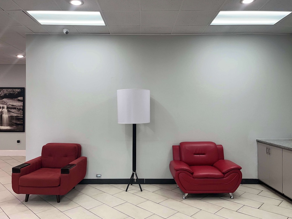 Studio6 West Columbia, SC - Airport 20/27