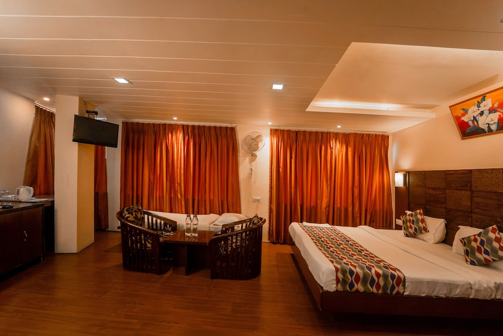 Vatika Inn 24/40