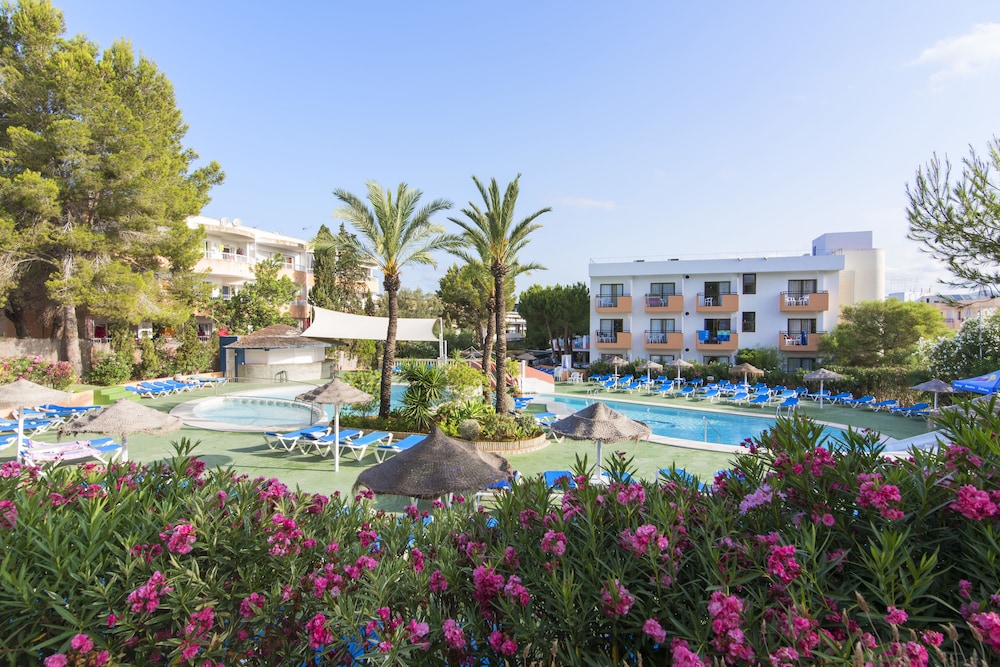 Azuline Hotel Mar Amantis & Mar Amantis II 7/62